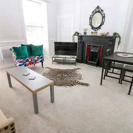 Apartment Lowther